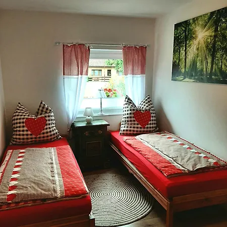 Holiday home Haus Waldblick *